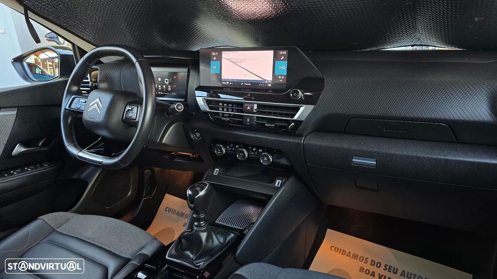 Citroën C4 1.2 PureTech Shine - 22