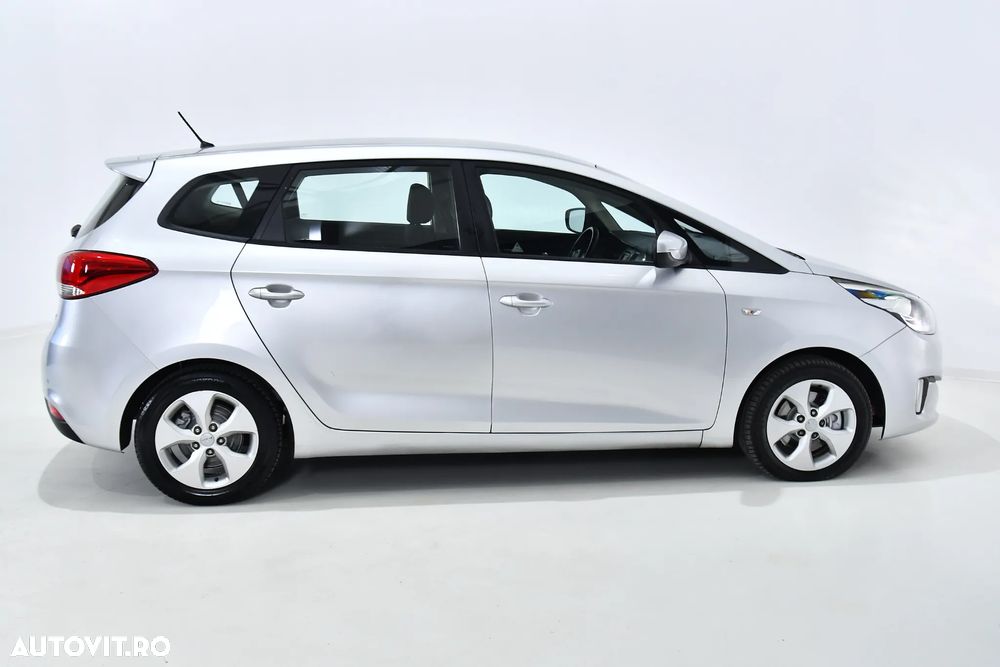 Kia Carens 1.7 DSL Comfort - 3