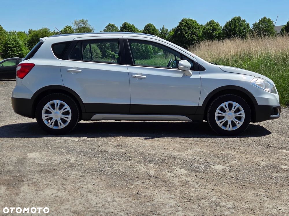 Suzuki SX4 S-Cross 1.6 VVT 4x2 Comfort - 4