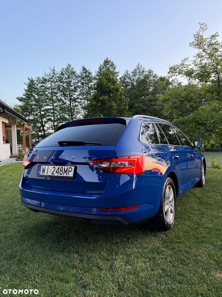 Skoda Superb 2.0 TDI SCR Ambition DSG - 15