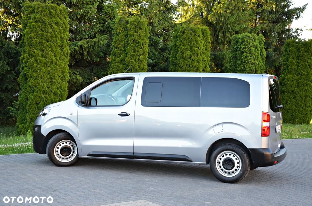 Opel Vivaro Standard Flexcab - 18