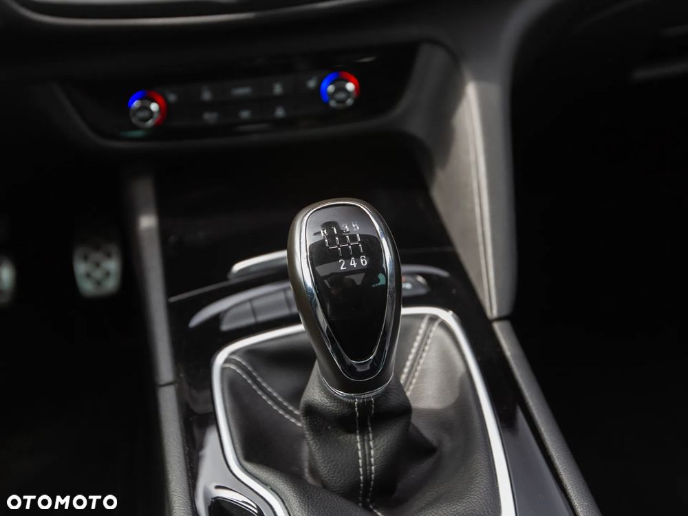 Opel Insignia 2.0 CDTI Elegance S&S - 27