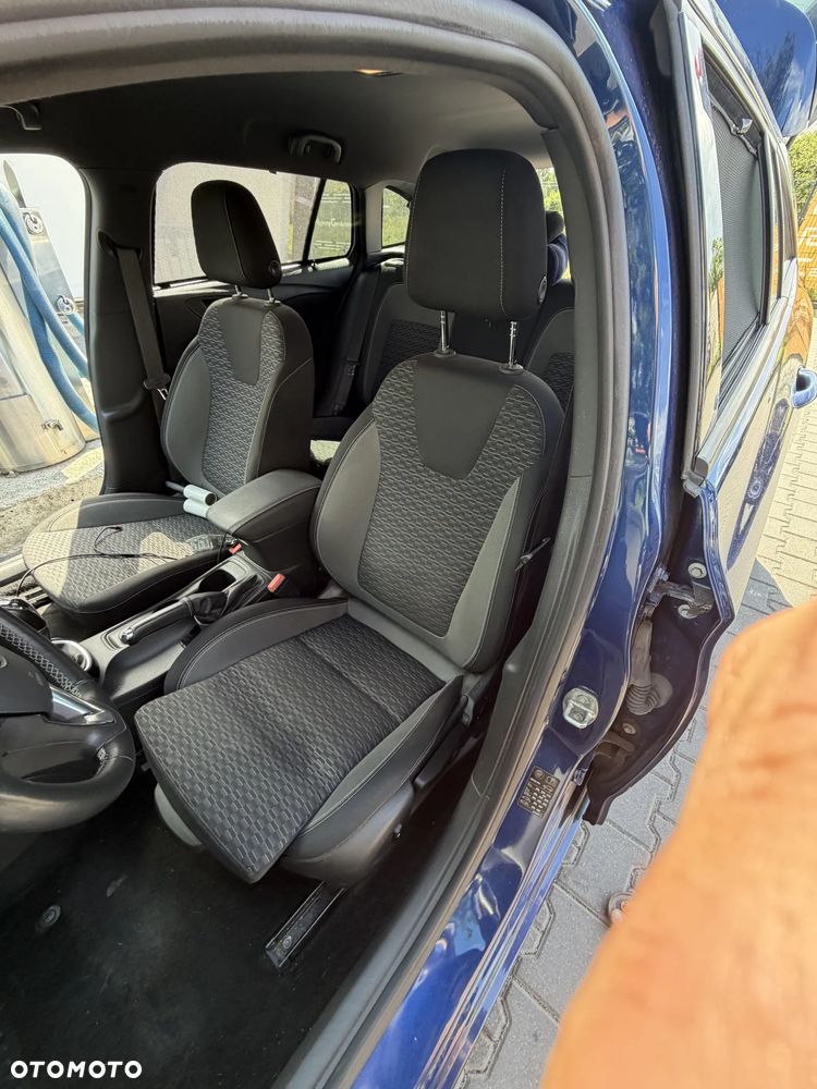 Opel Astra - 11