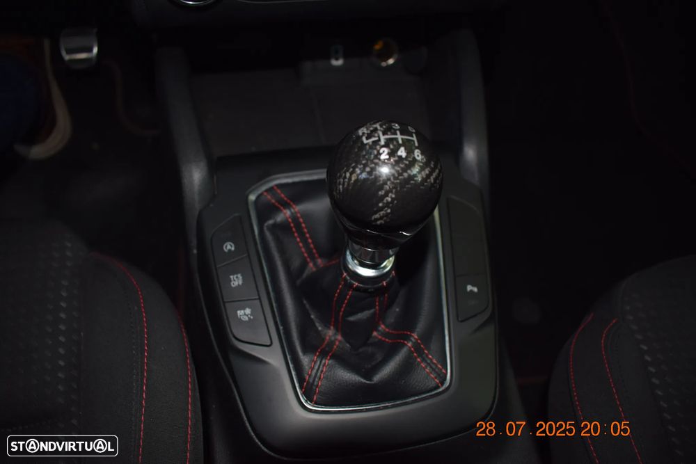 Ford Focus 1.5 TDCi ST-Line - 18