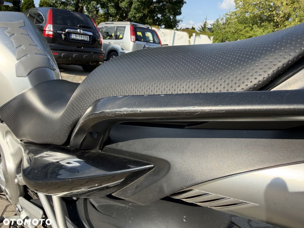 Yamaha FZ6 - 14
