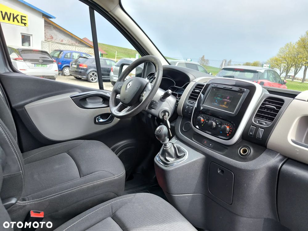 Renault Trafic - 10