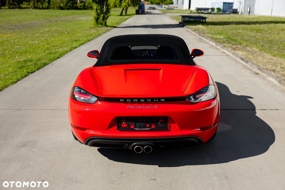 Porsche 718 Boxster S PDK - 10