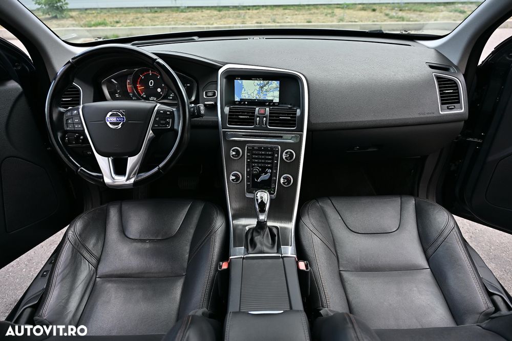 Volvo XC 60 D5 AWD Summum - 19