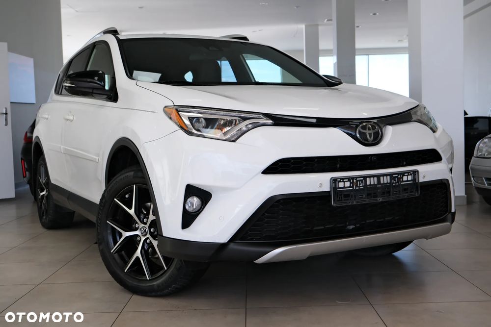 Toyota RAV4 - 4