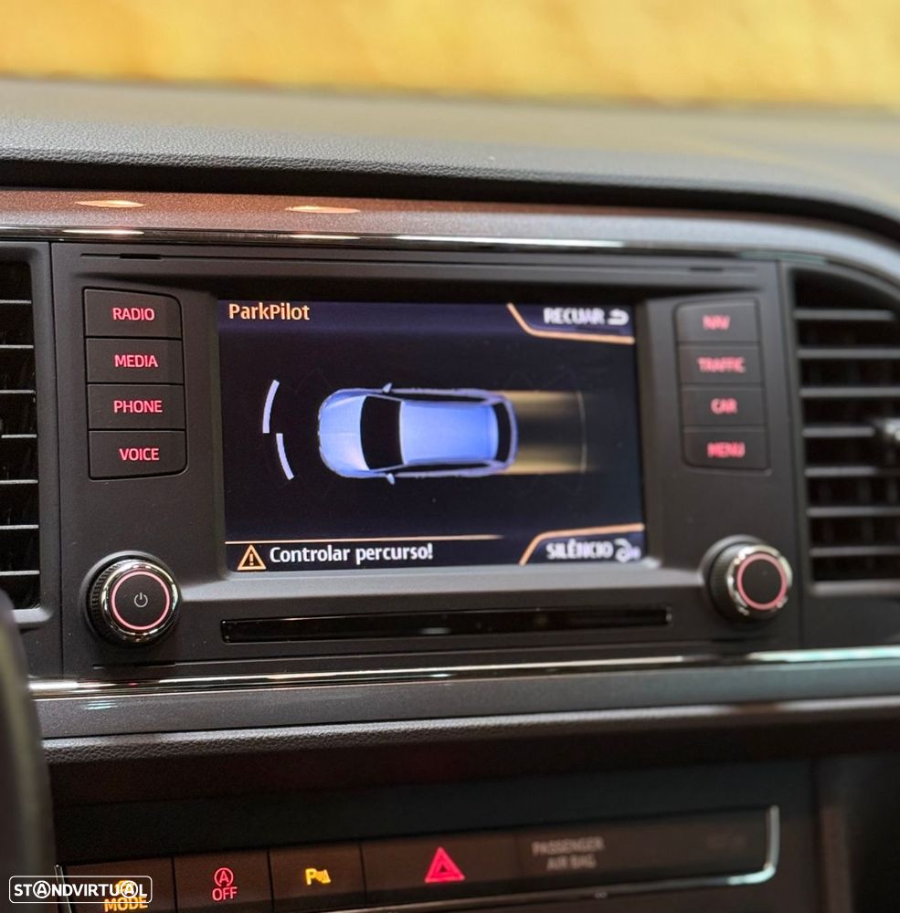 SEAT Leon 2.0 TDI DPF FR - 16