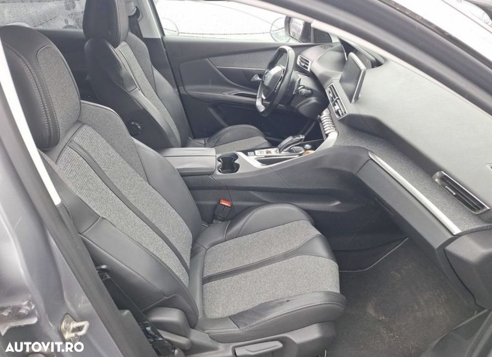 Peugeot 3008 - 7