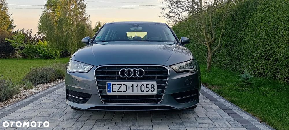 Audi A3 Sportback 2.0 TDI S tronic - 14
