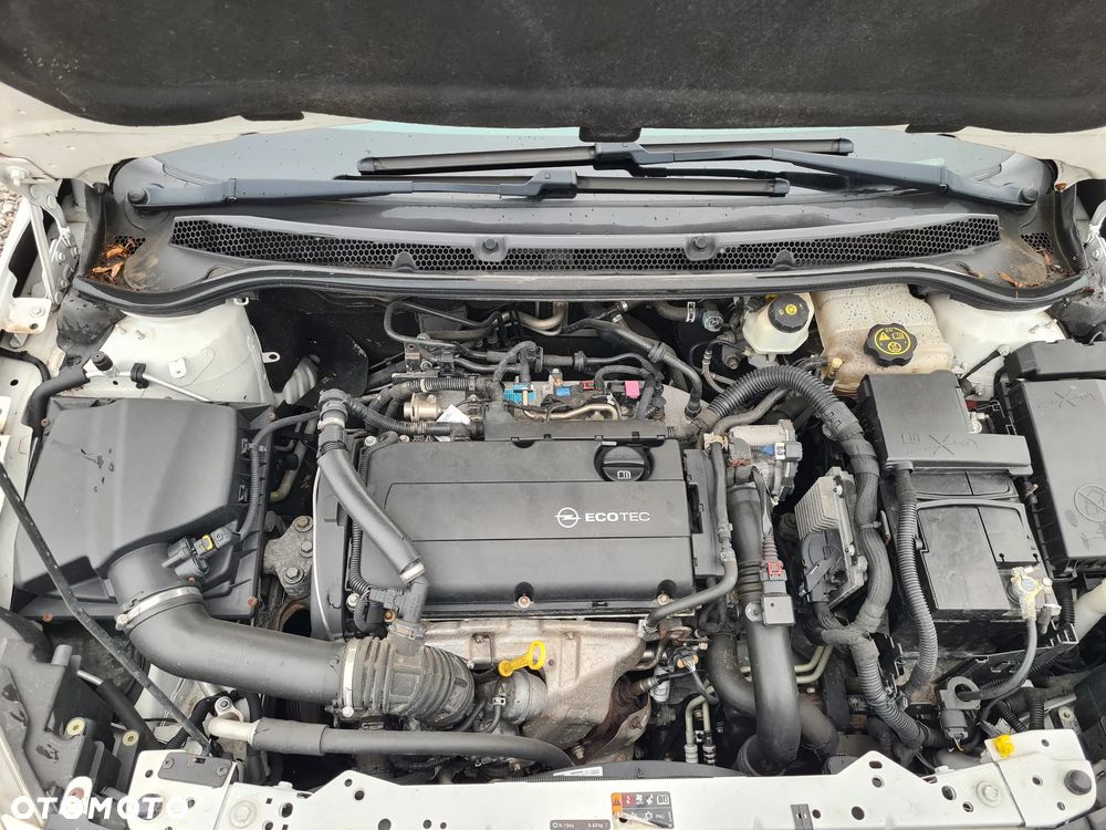 Opel Astra 1.6 Turbo Automatik Edition Sport - 20