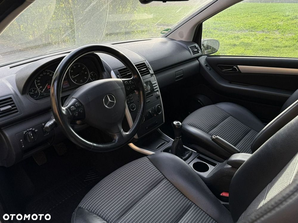 Mercedes-Benz Klasa A 170 Avantgarde - 15