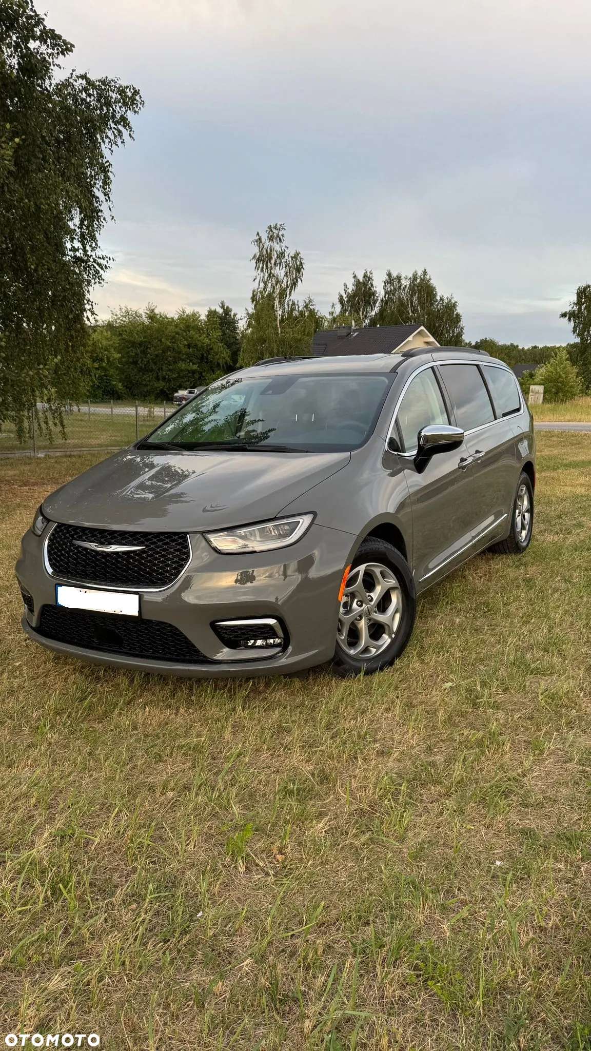 Chrysler Pacifica - 25