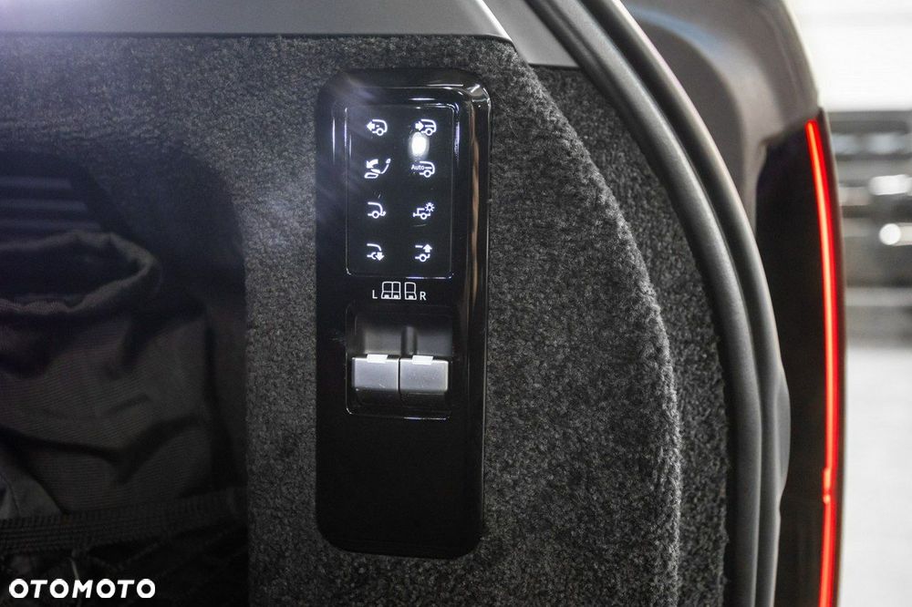 Land Rover Range Rover 4.4 V8 P535 LWB First Edition - 25