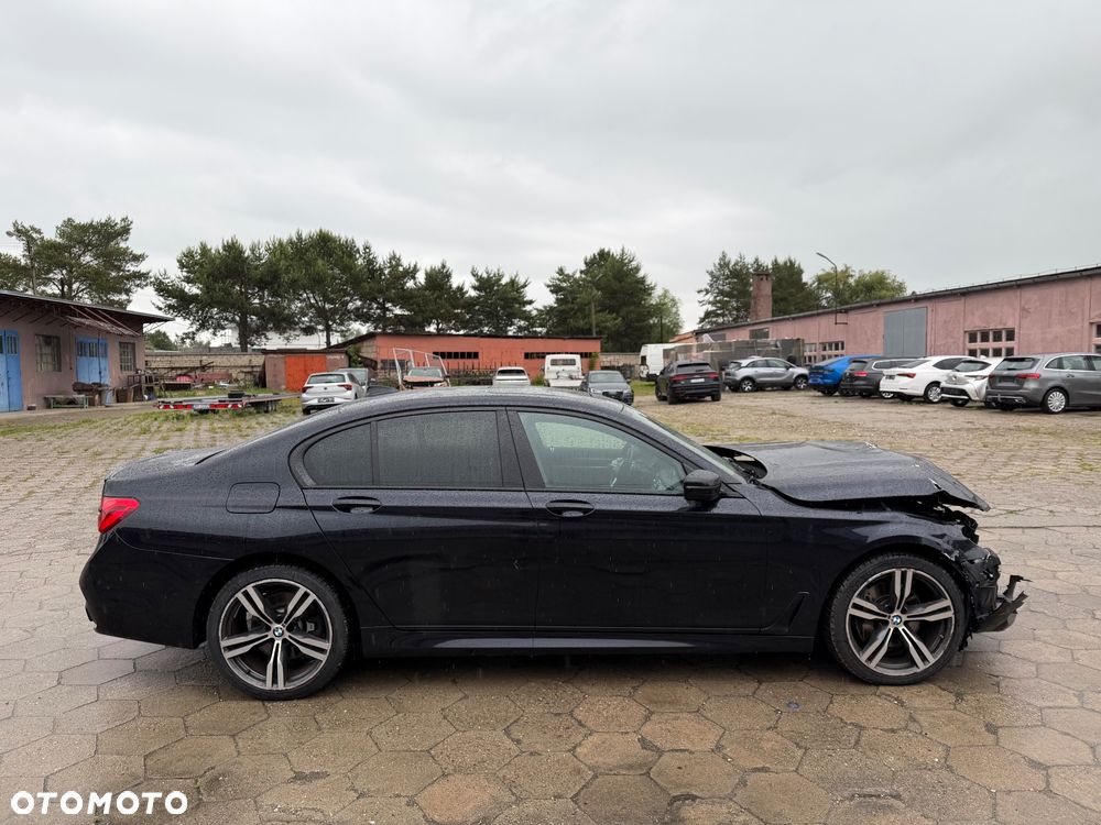 BMW Seria 7 740d xDrive - 6