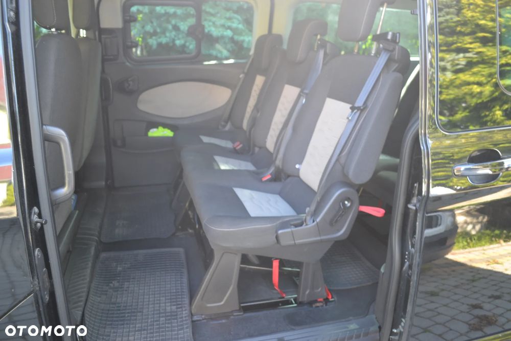 Ford Tourneo Custom 320 L2H1 VA Shuttle Titanium X - 6
