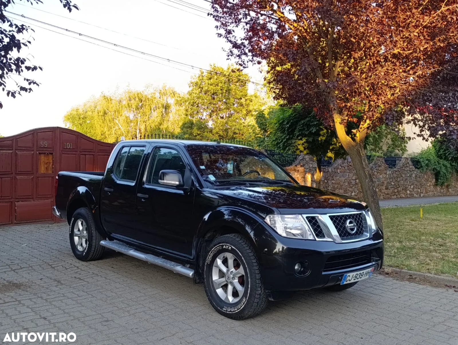 Nissan Navara - 2