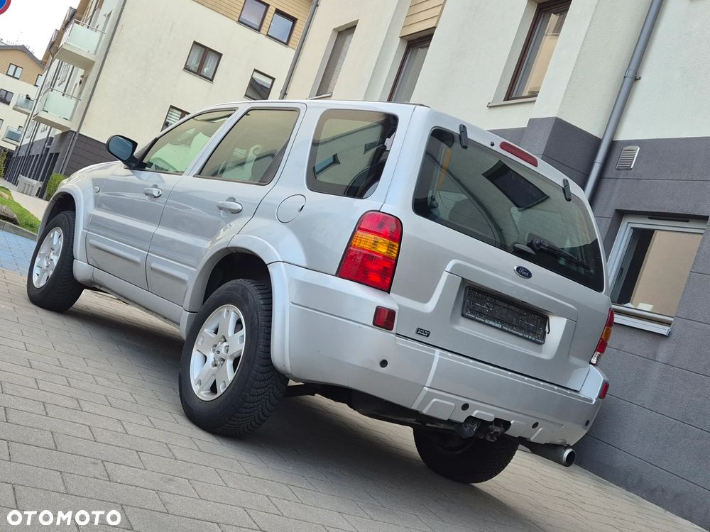Ford Maverick 3.0 V6 Limited - 5