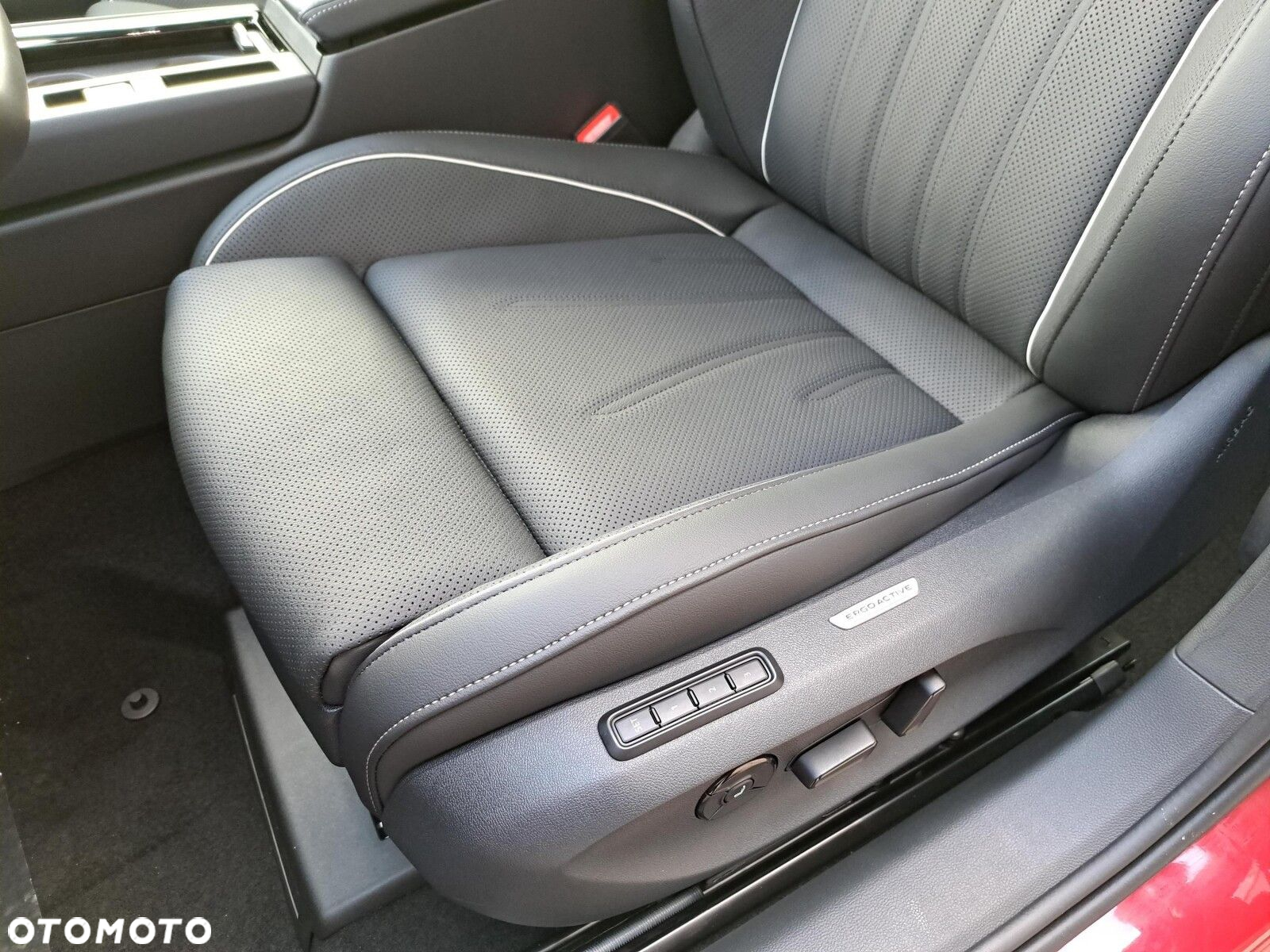 Volkswagen Passat 1.5 TSI EVO Elegance DSG - 12