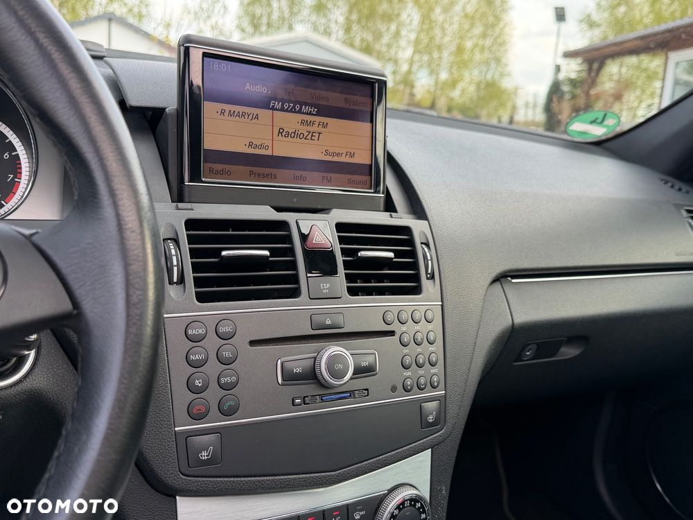 Mercedes-Benz Klasa C 200 Kompressor Avantgarde - 25