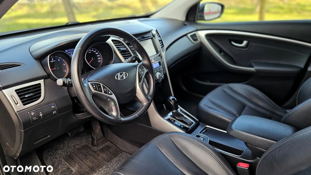 Hyundai i30 1.6 CRDi Automatik Trend - 27