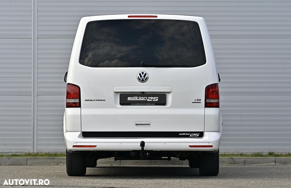Volkswagen Multivan - 16
