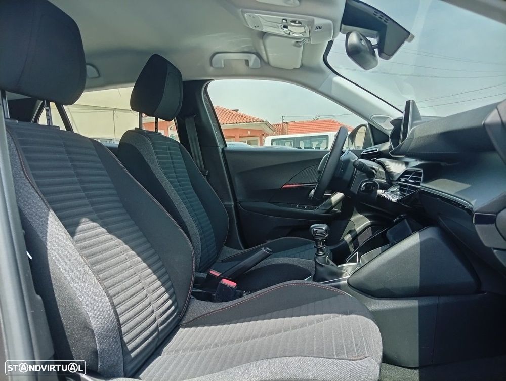 Peugeot 2008 1.2 PureTech Active Pack - 15