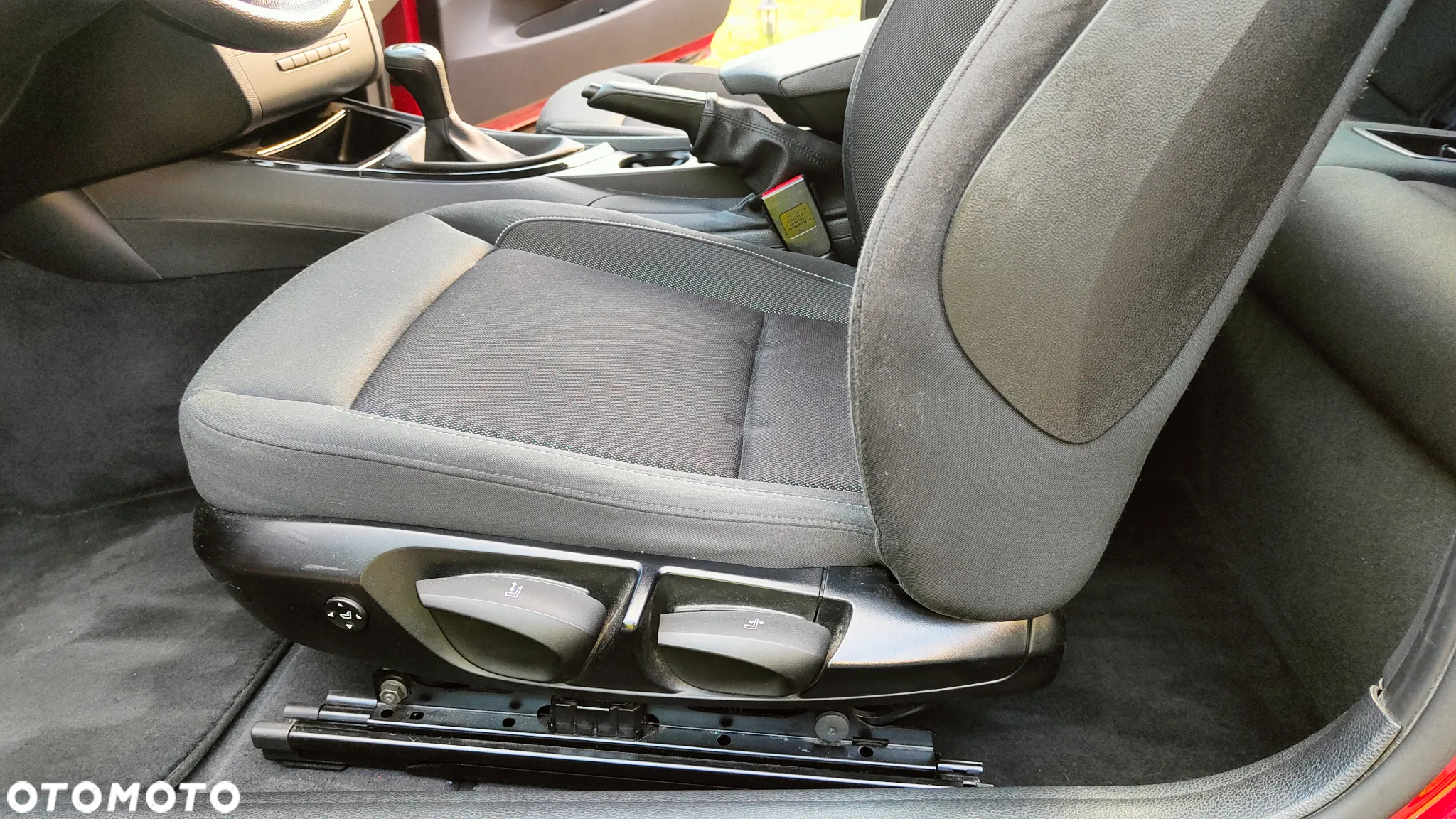 BMW Seria 1 118i - 24