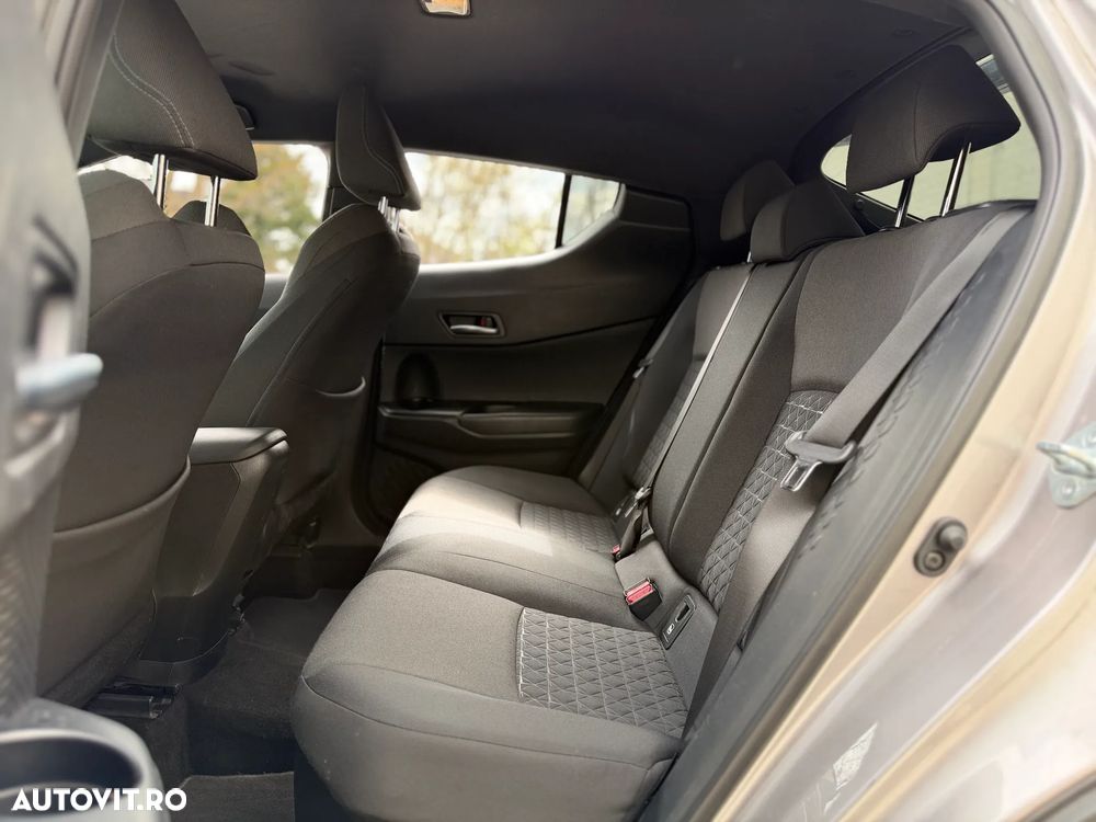 Toyota C-HR 2.0 HSD 184 CP 4x2 CVT C-ult Style - 27