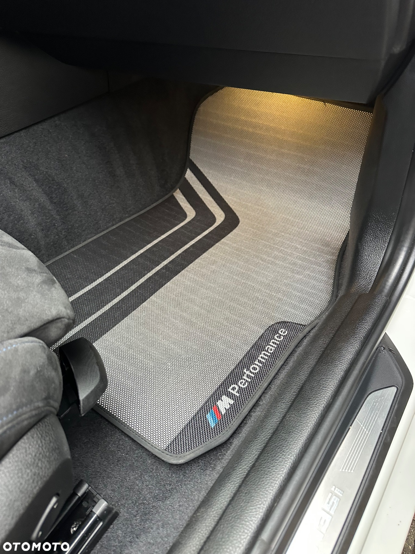 BMW 1M - 6