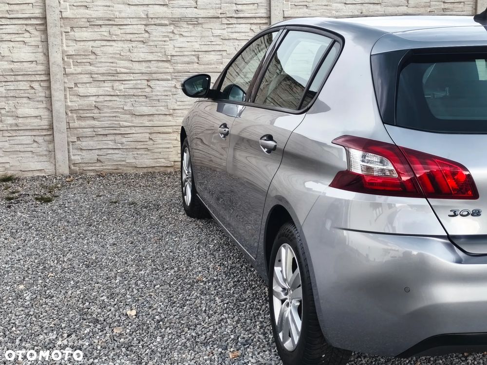 Peugeot 308 BlueHDi 120 EAT6 Stop & Start Allure - 23
