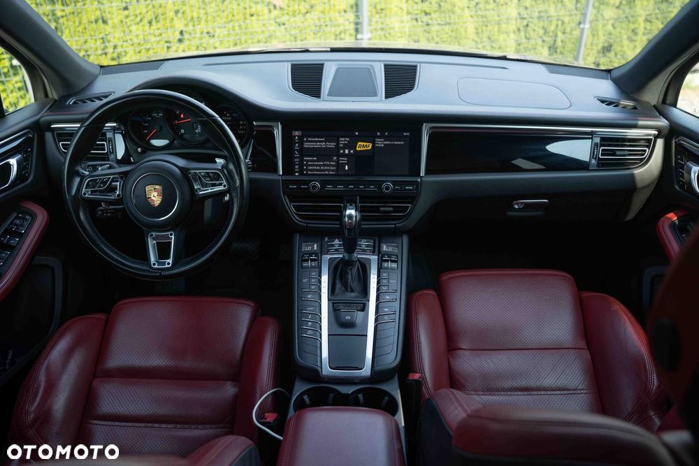 Porsche Macan Standard - 11