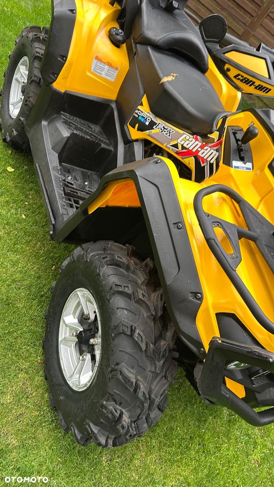 Can-Am Outlander - 18
