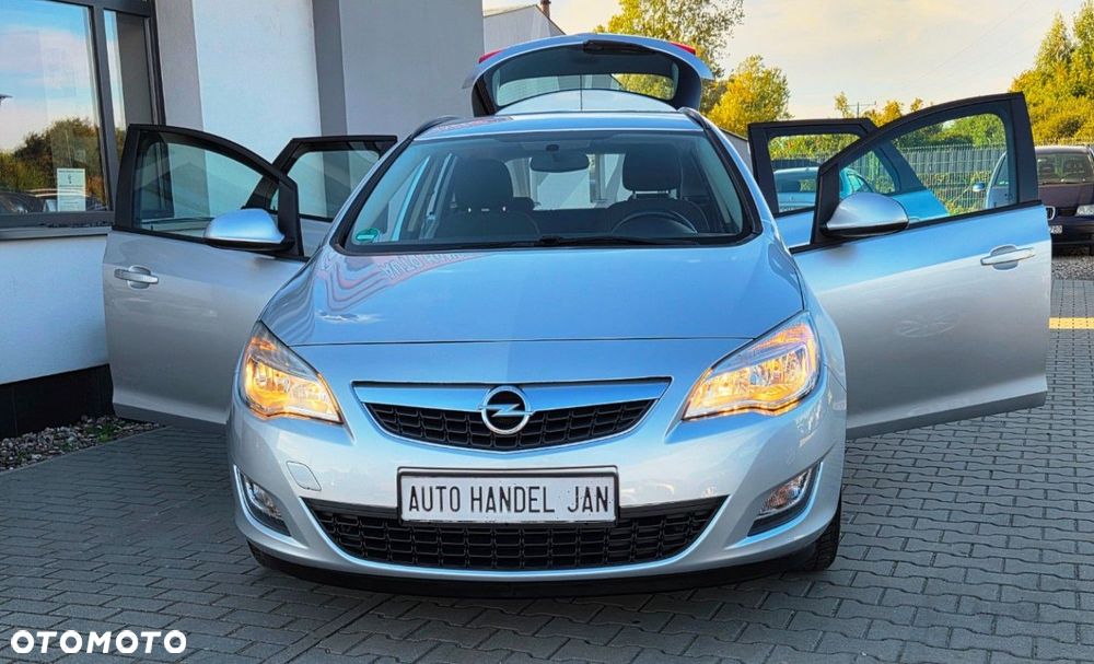 Opel Astra - 24