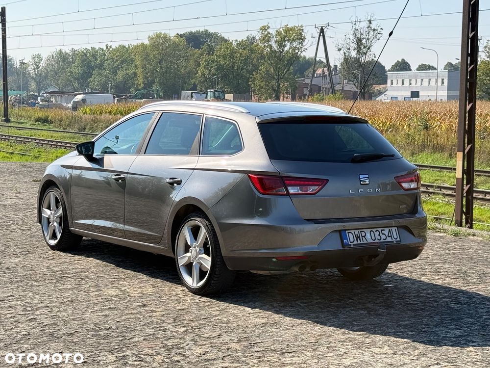Seat Leon 1.6 TDI DPF Style Copa - 9