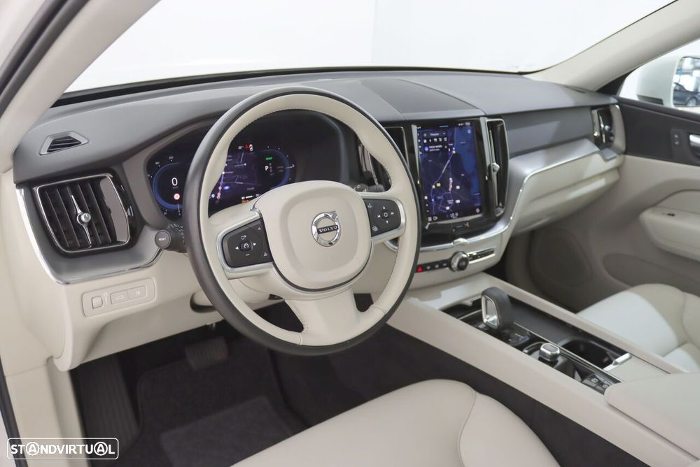 Volvo XC 60 2.0 T6 PHEV Inscription Expression AWD - 3