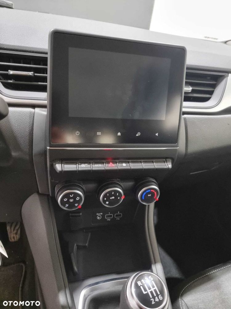 Renault Captur - 24
