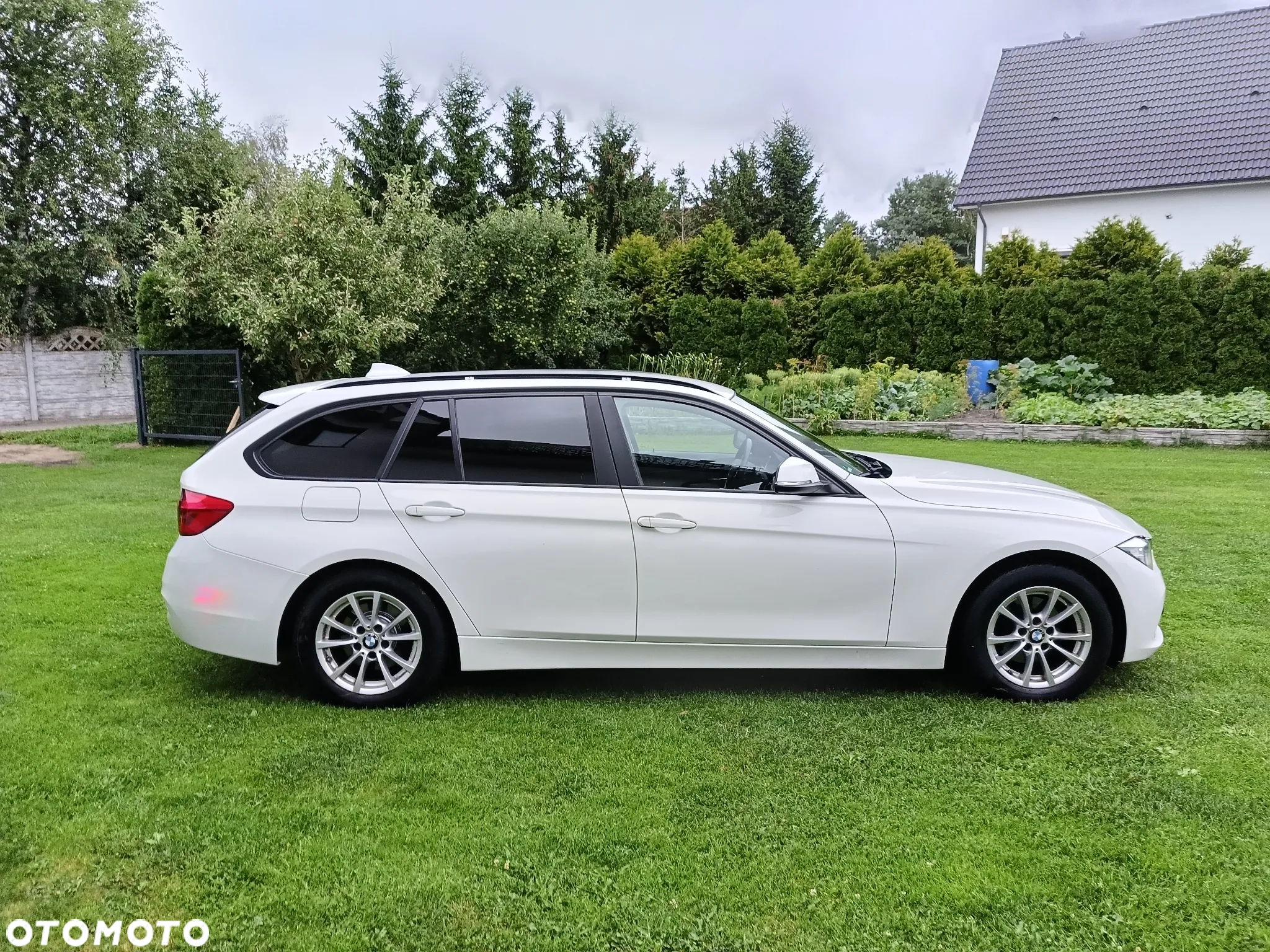 BMW Seria 3 318d Luxury Line - 5