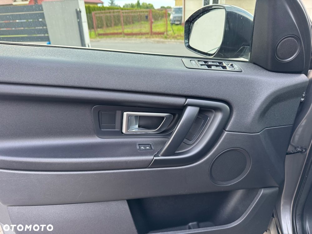 Land Rover Discovery Sport TD4 HSE Luxury - 17