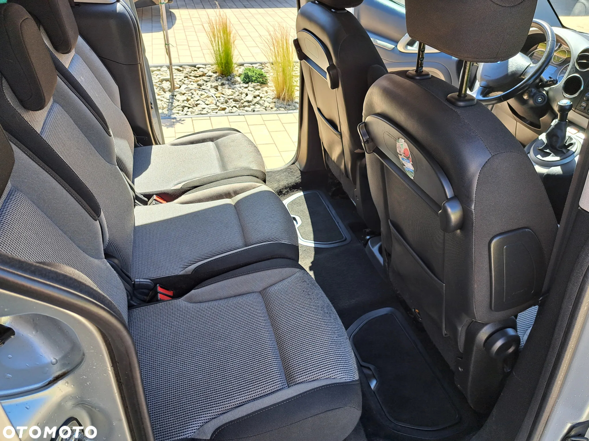 Peugeot Partner Tepee HDi FAP 110 Family - 13