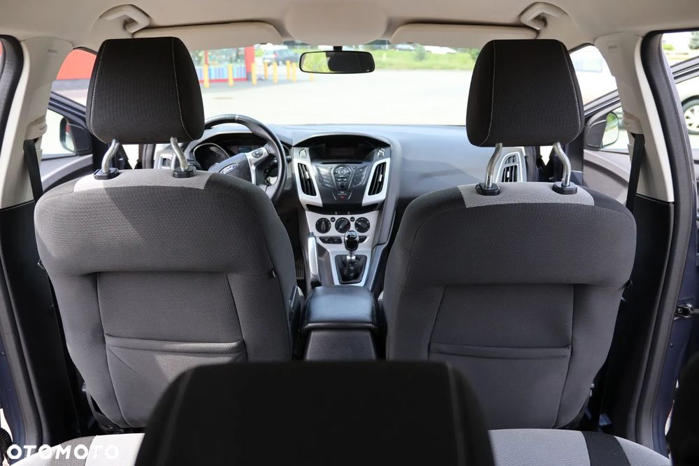 Ford Focus 1.0 EcoBoost Titanium - 11