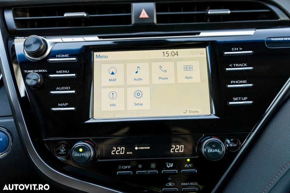 Toyota Camry - 23