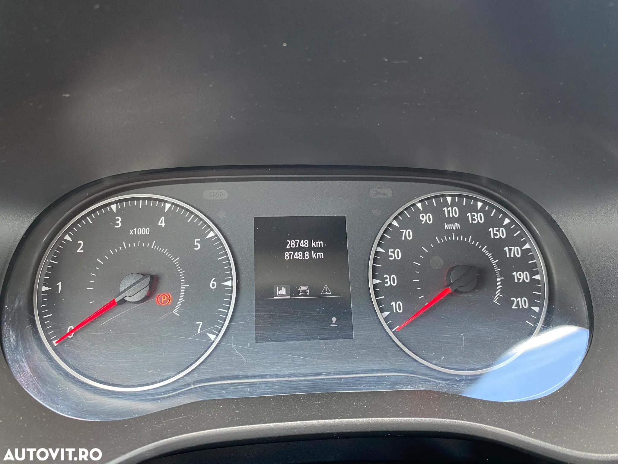 Dacia Logan TCe 90 MT6 Expression - 12