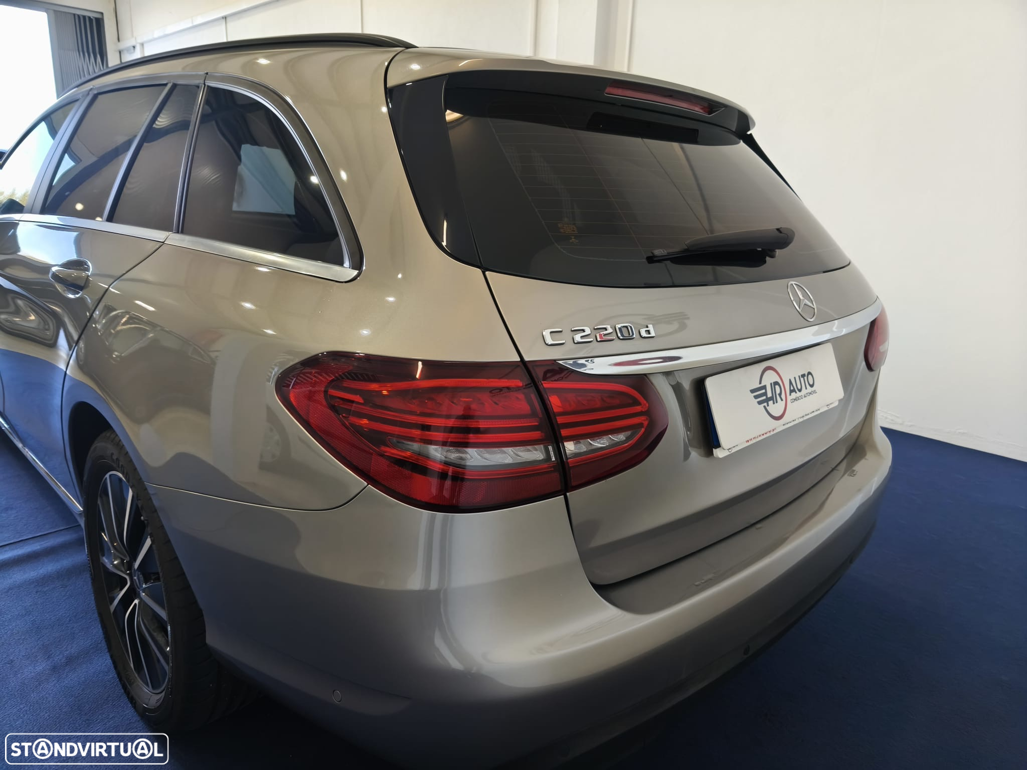 Mercedes-Benz C 220 d - 8