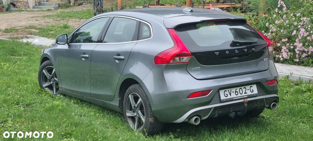 Volvo V40 - 2