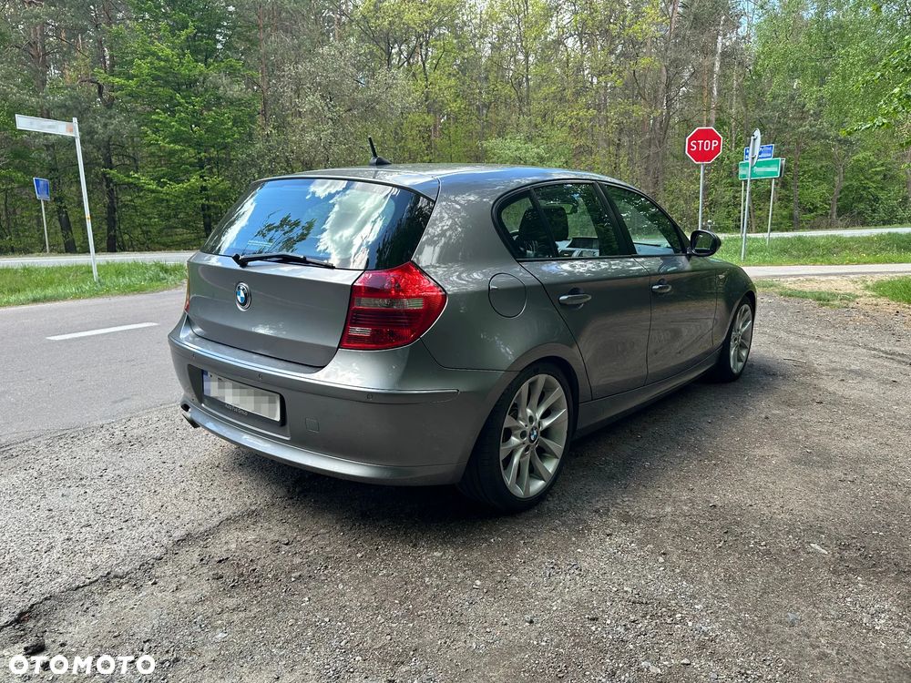 BMW Seria 1 120d DPF - 6