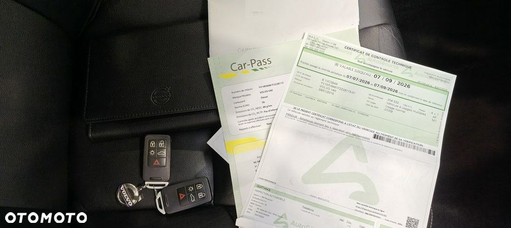 Volvo V40 D2 Kinetic - 25