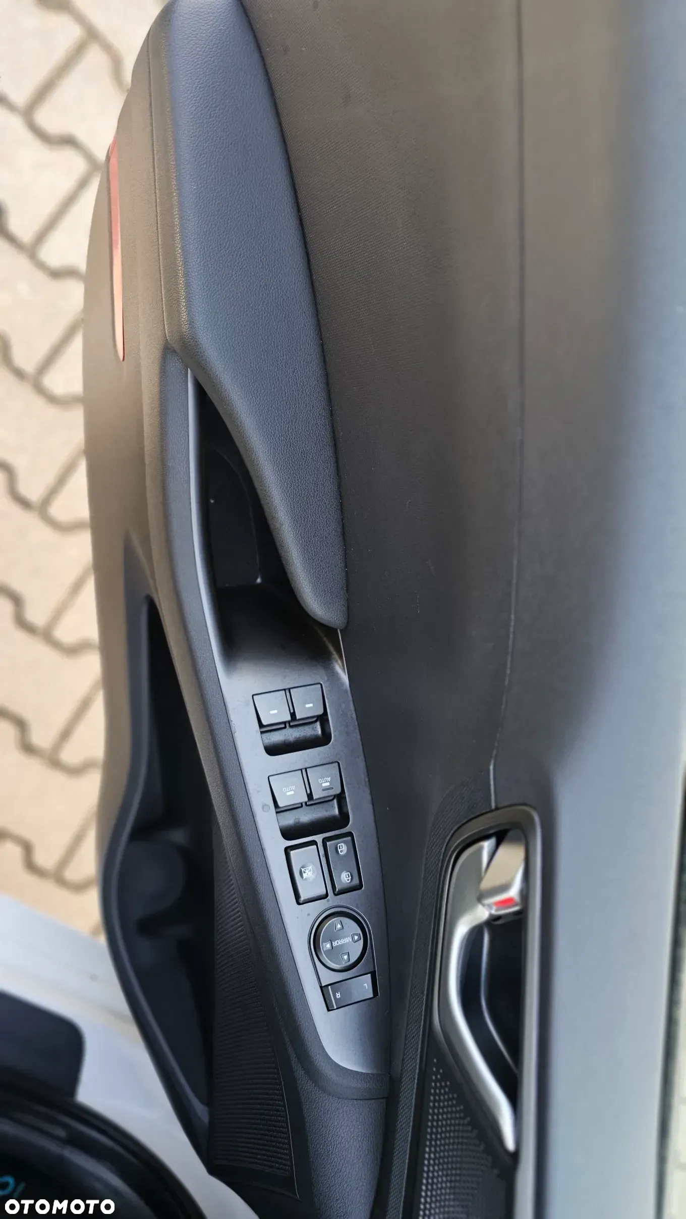 Hyundai IONIQ electric Premium - 18